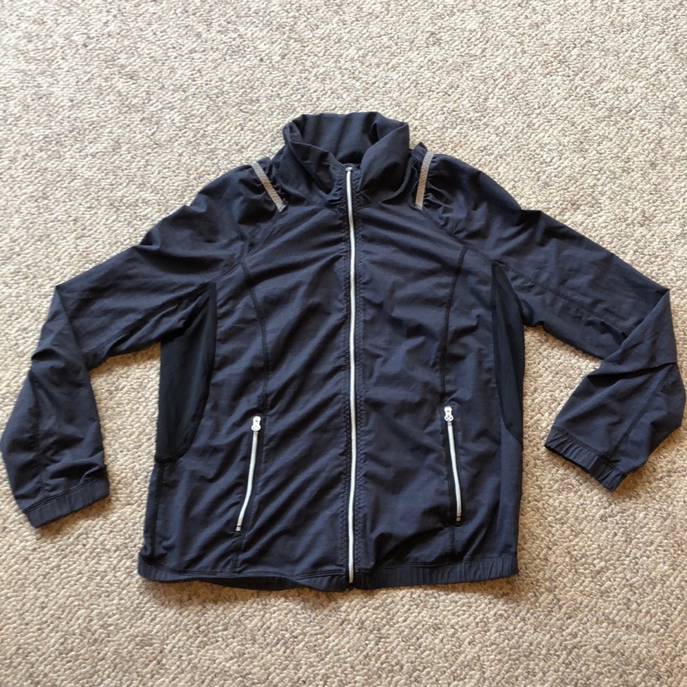 Lululemon black lightweight see thru jacket sz sm